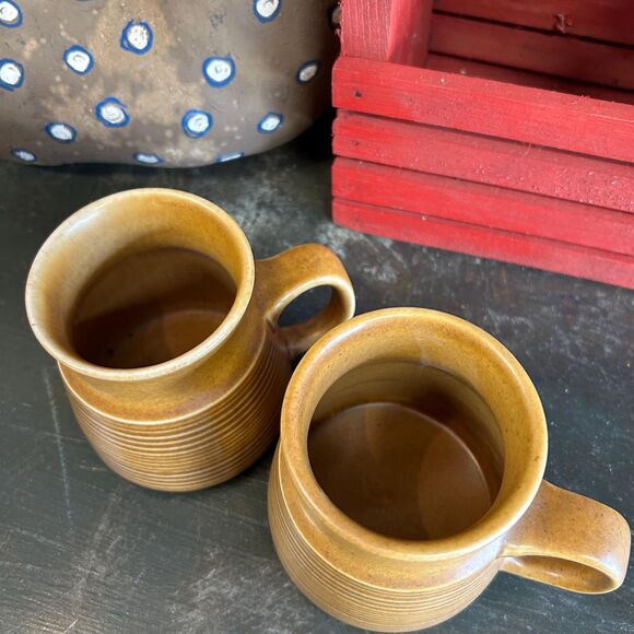 Denby Langley "Canterbury" Mugs, Burnt Yellow Stoneware - Picture 2 of 6